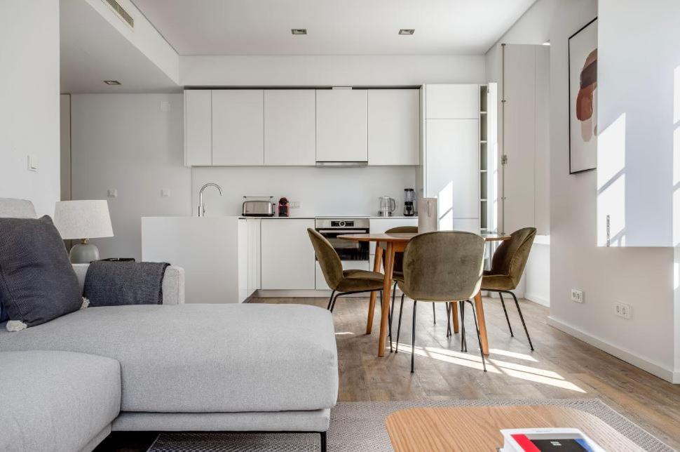 Private Bedrooms In The Heart Of Lisboa Ngoại thất bức ảnh